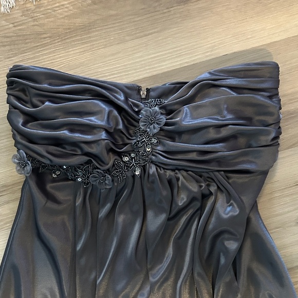 Morgan & Co. Shimmering Y2k Black Strapless Dress - Picture 2 of 4